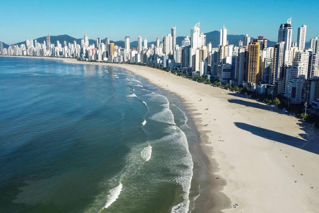 Ap Balneario Camboriu - Proximo Roda Gigante エクステリア 写真